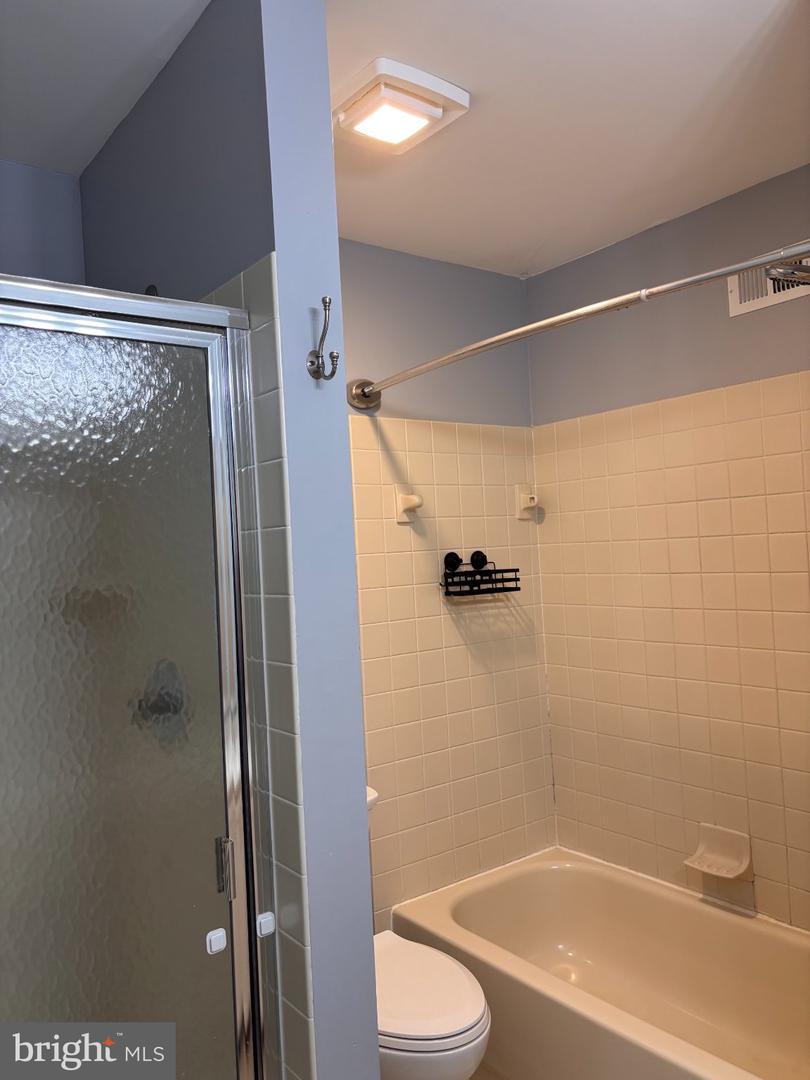 184 Victoria Ct Property Photo 15