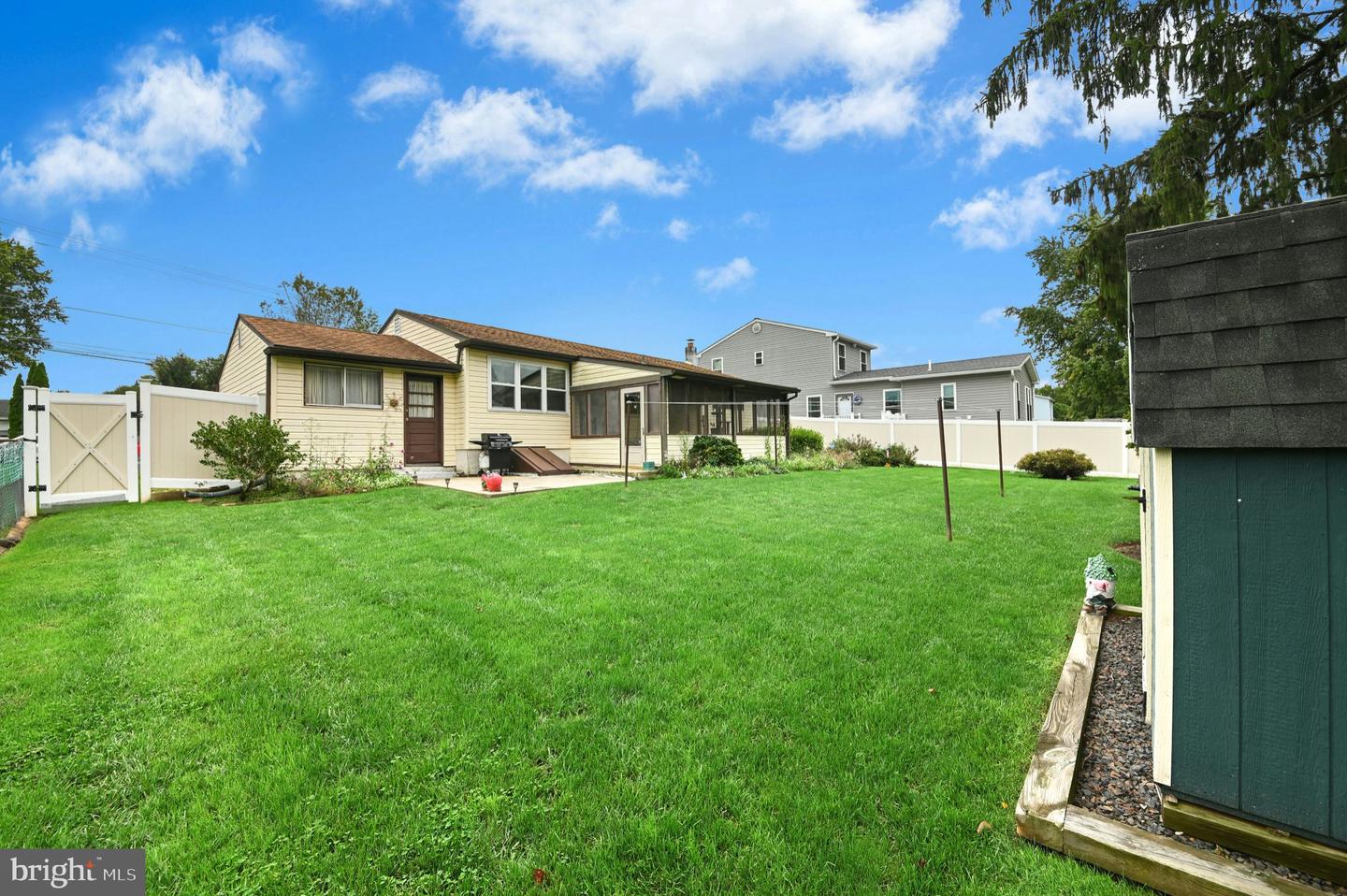 840 Roger Rd Property Photo 23