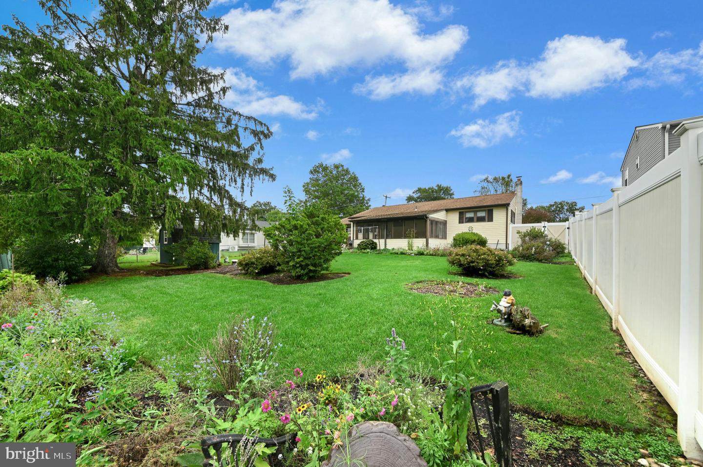 840 Roger Rd Property Photo 30