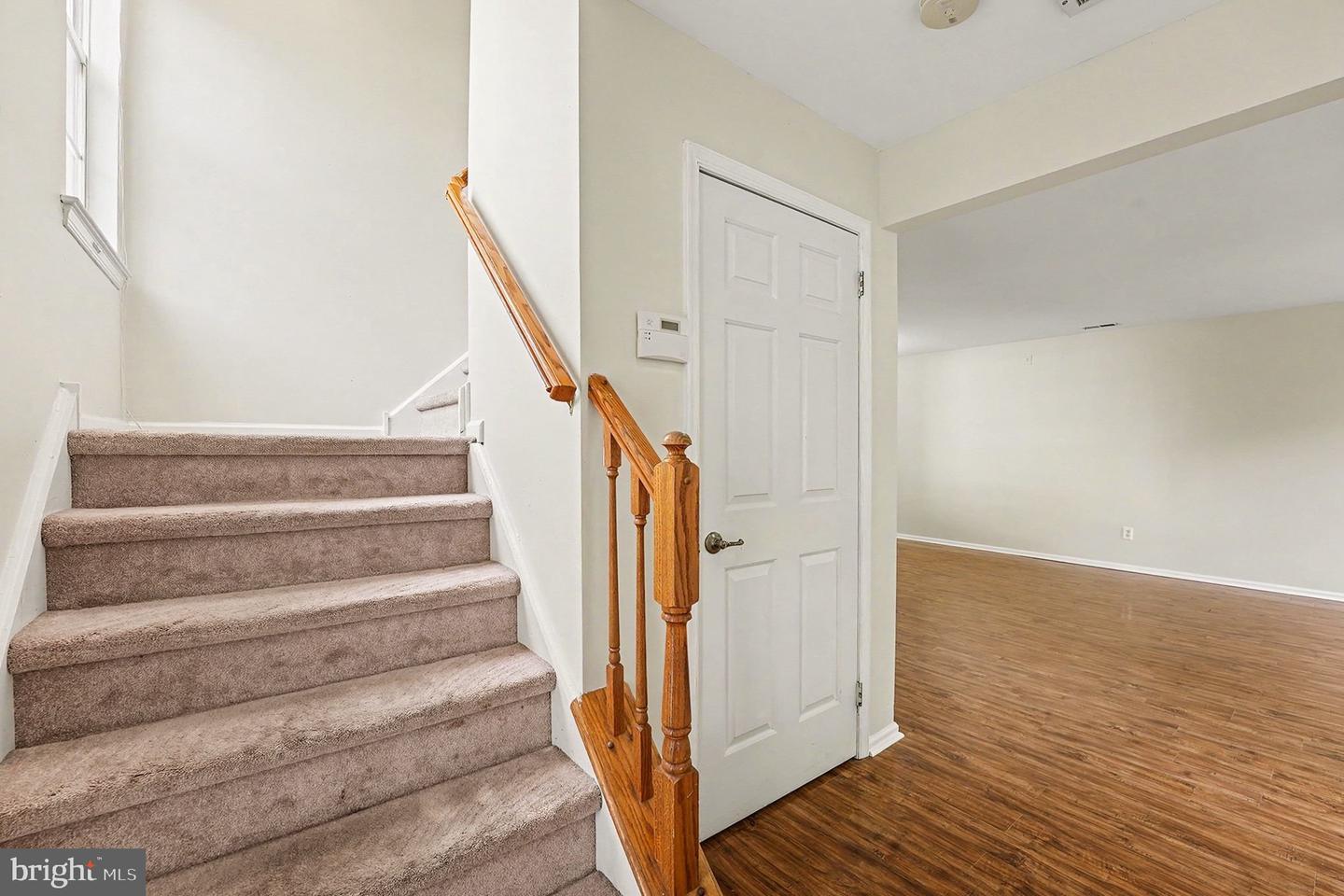1426 Angela Ct Property Photo 9