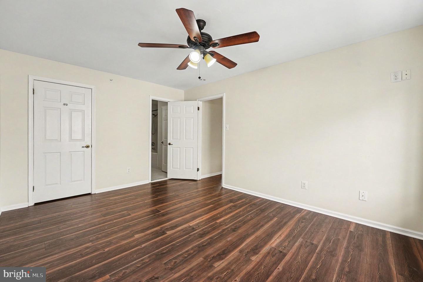 1426 Angela Ct Property Photo 25