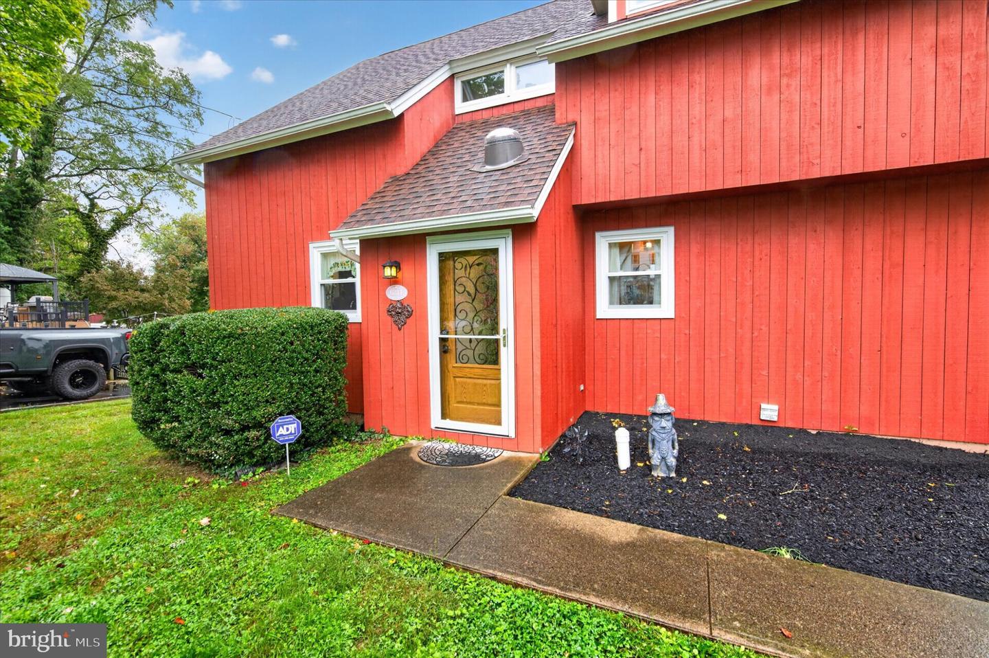 6231 Washington Ln Property Photo 28