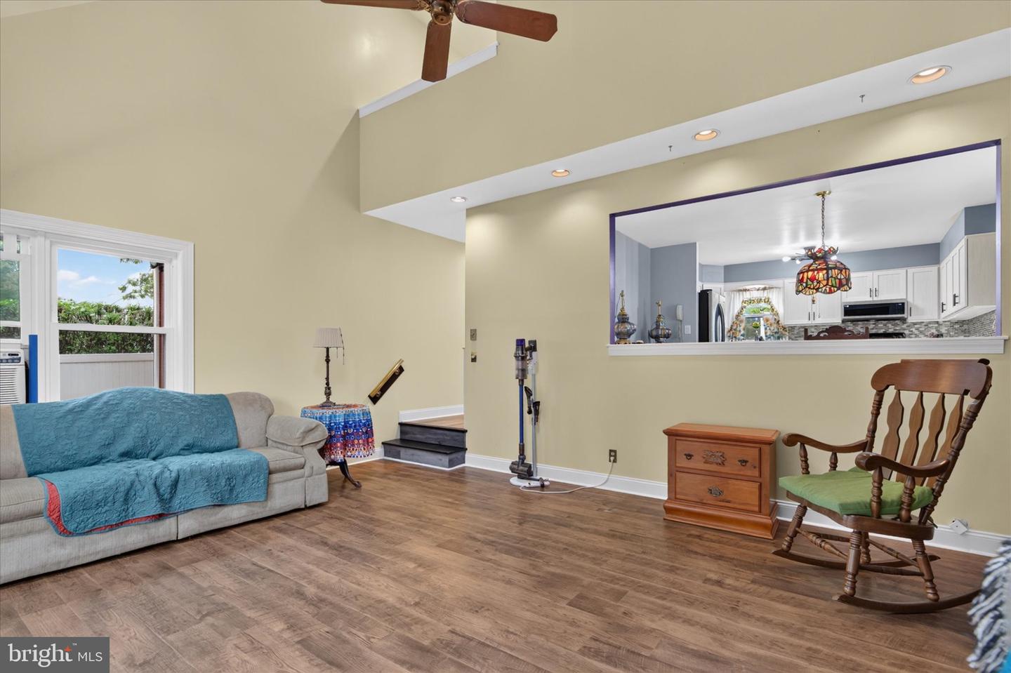 6231 Washington Ln Property Photo 33