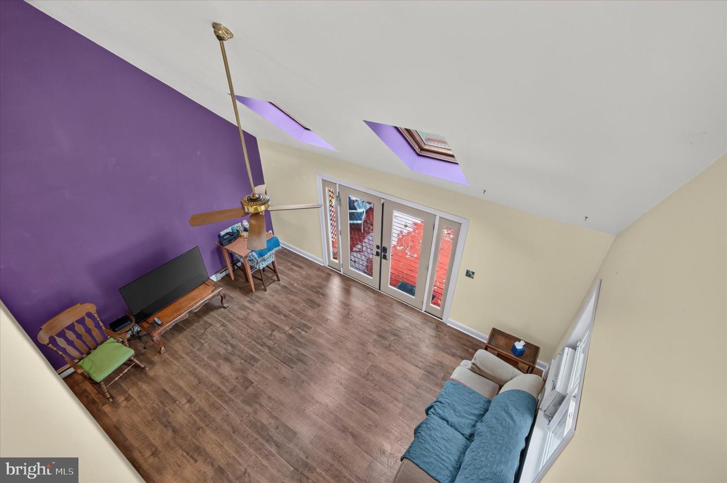 6231 Washington Ln Property Photo 48