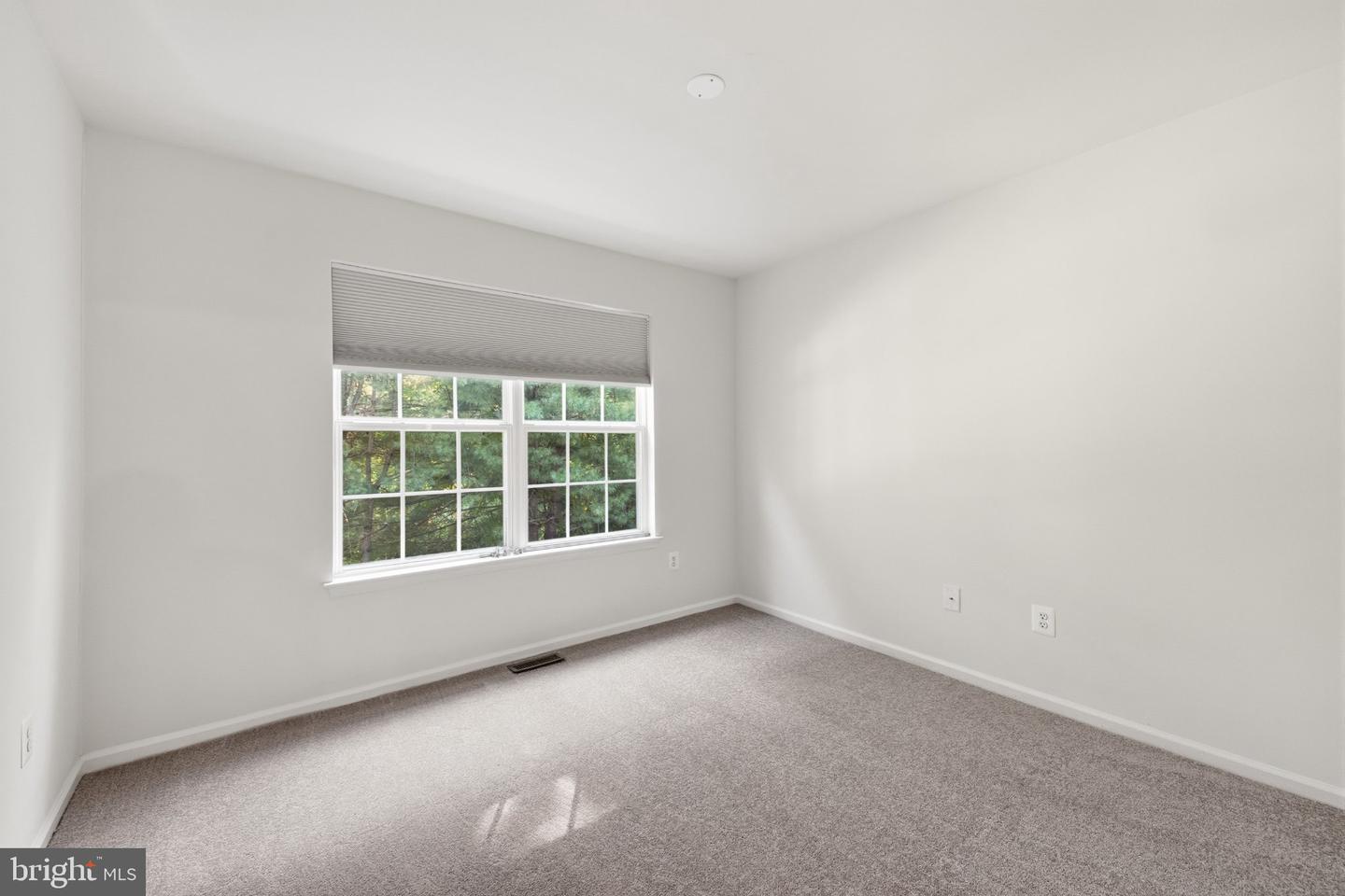 547 Jason Dr Property Photo 28