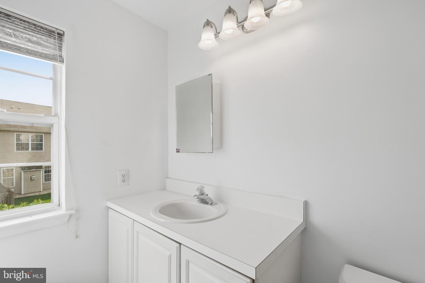 90 Cypress Pl Property Photo 23