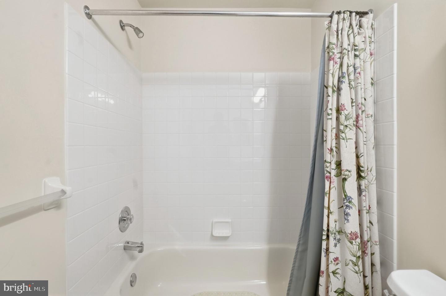 90 Cypress Pl Property Photo 28
