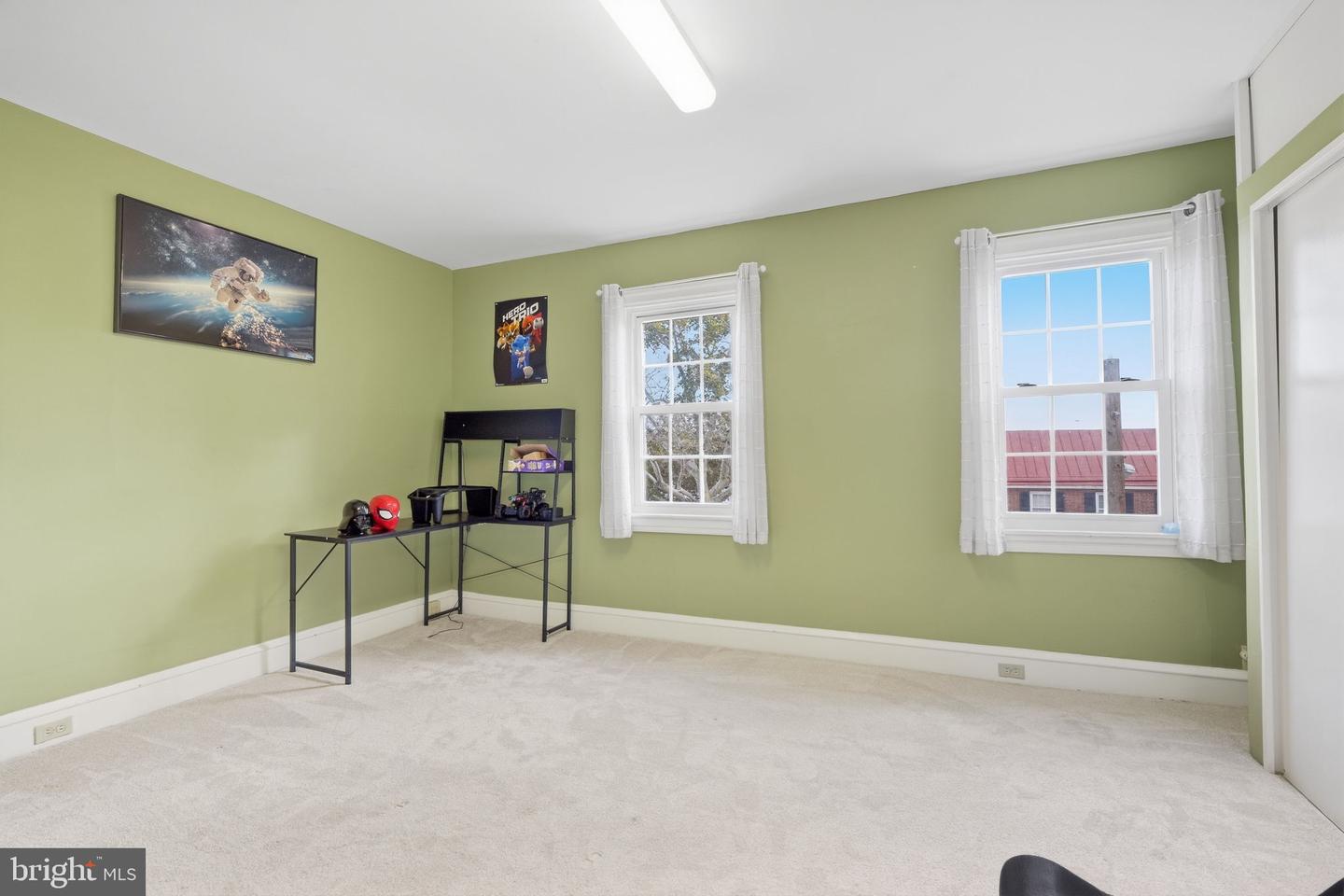 335 Radcliffe St Property Photo 25