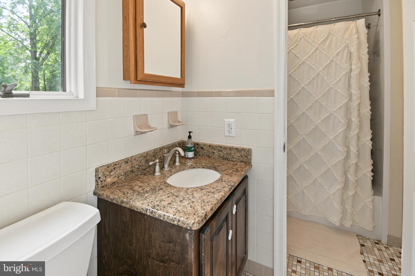 108 Gertrude Dr Property Photo 40