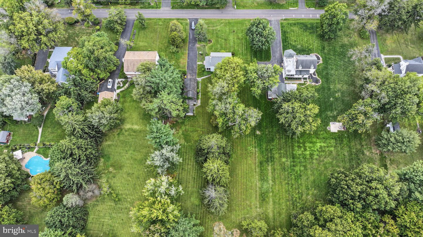 2445 Park Rd Property Photo 37