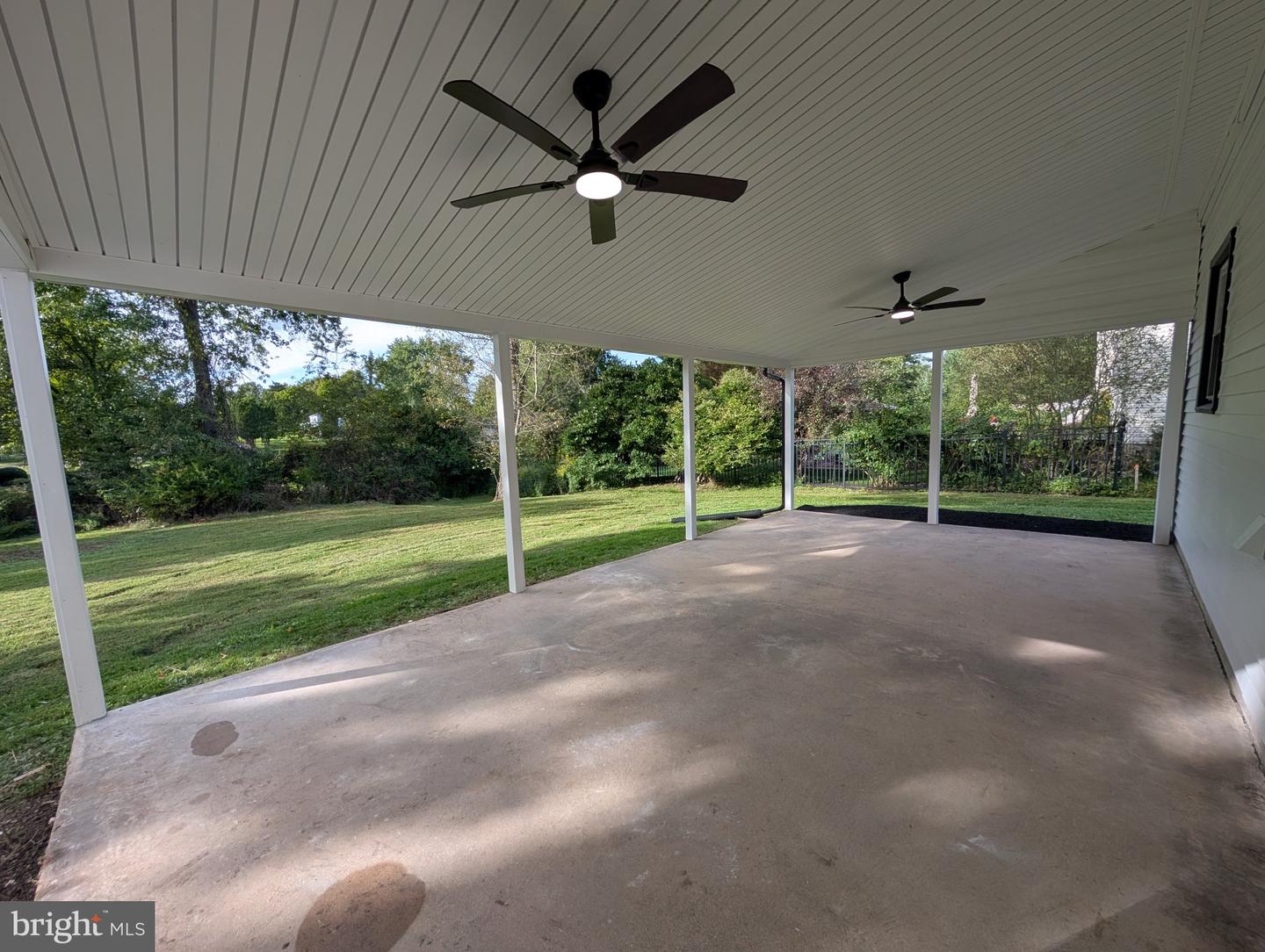 13 Brook Ln Property Photo 12