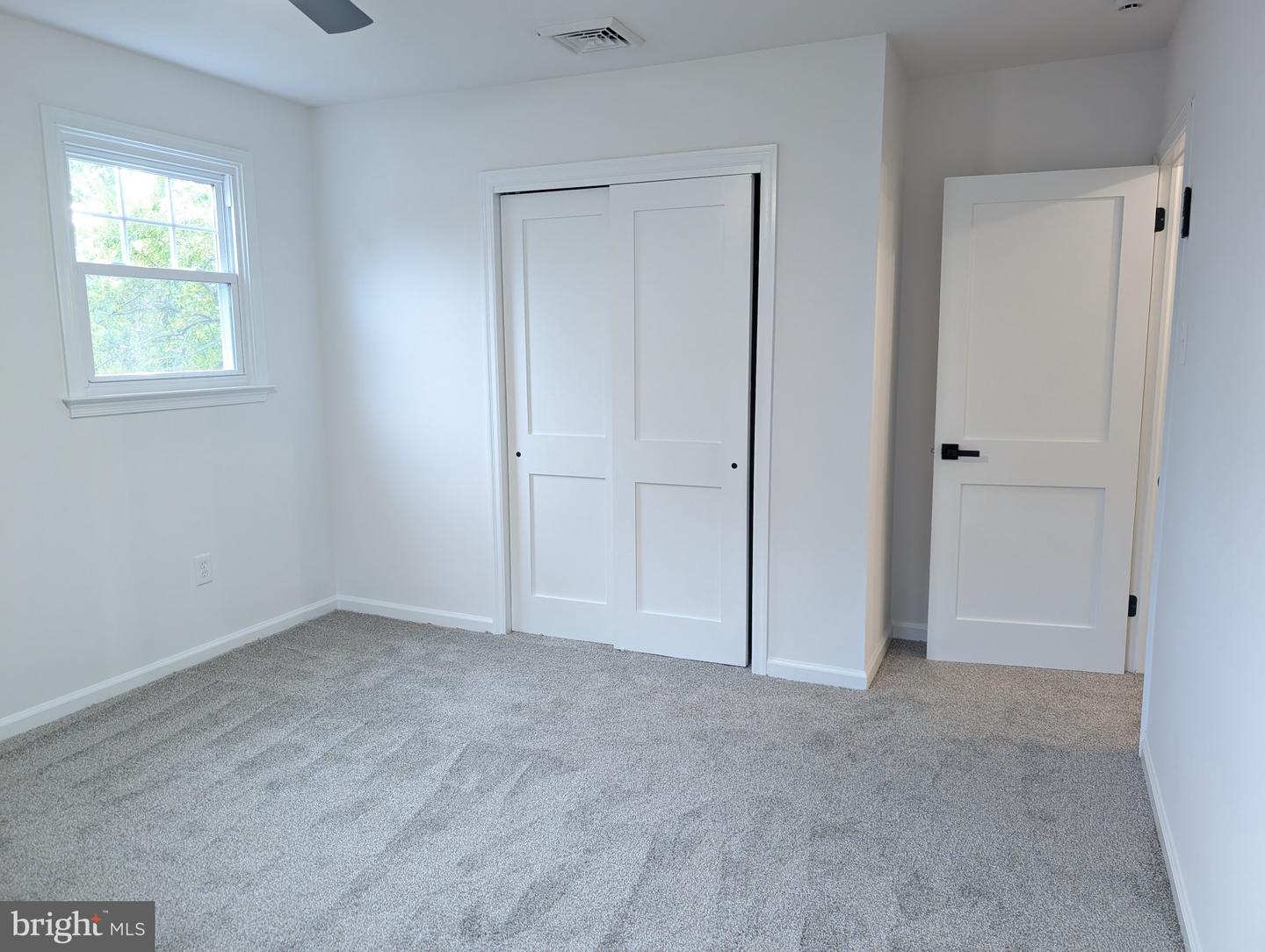 13 Brook Ln Property Photo 52