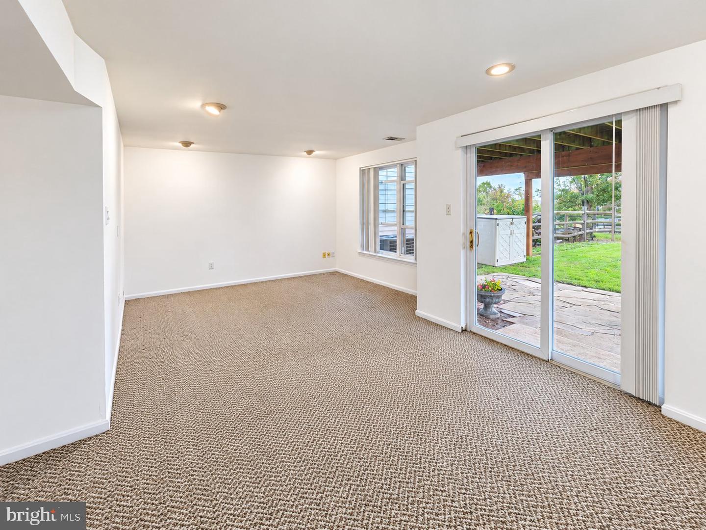 47 Skyview Way Property Photo 13