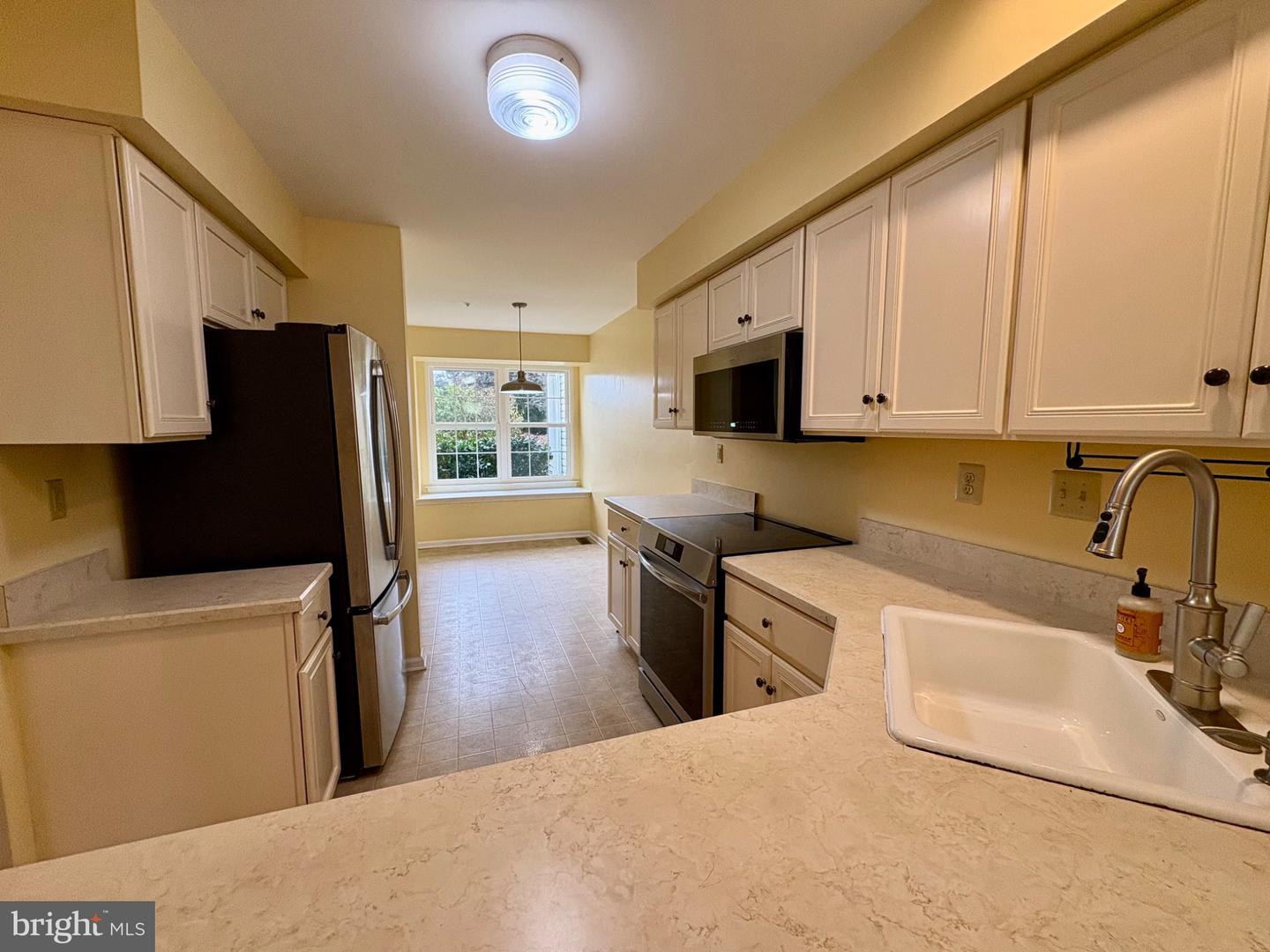 186 Stetson Dr Property Photo 11