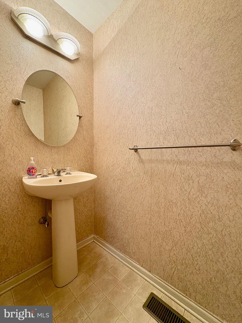 186 Stetson Dr Property Photo 15