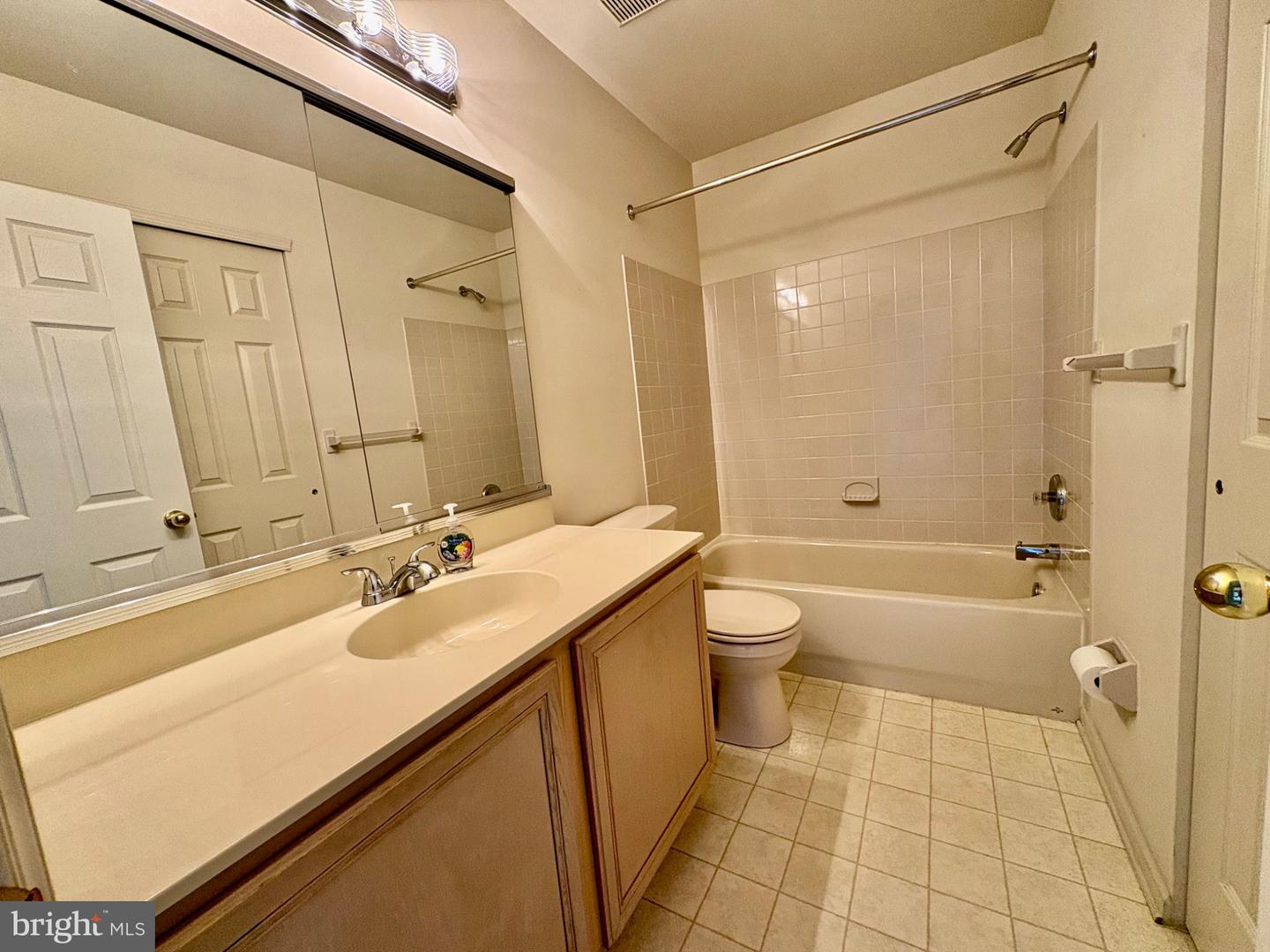 186 Stetson Dr Property Photo 28