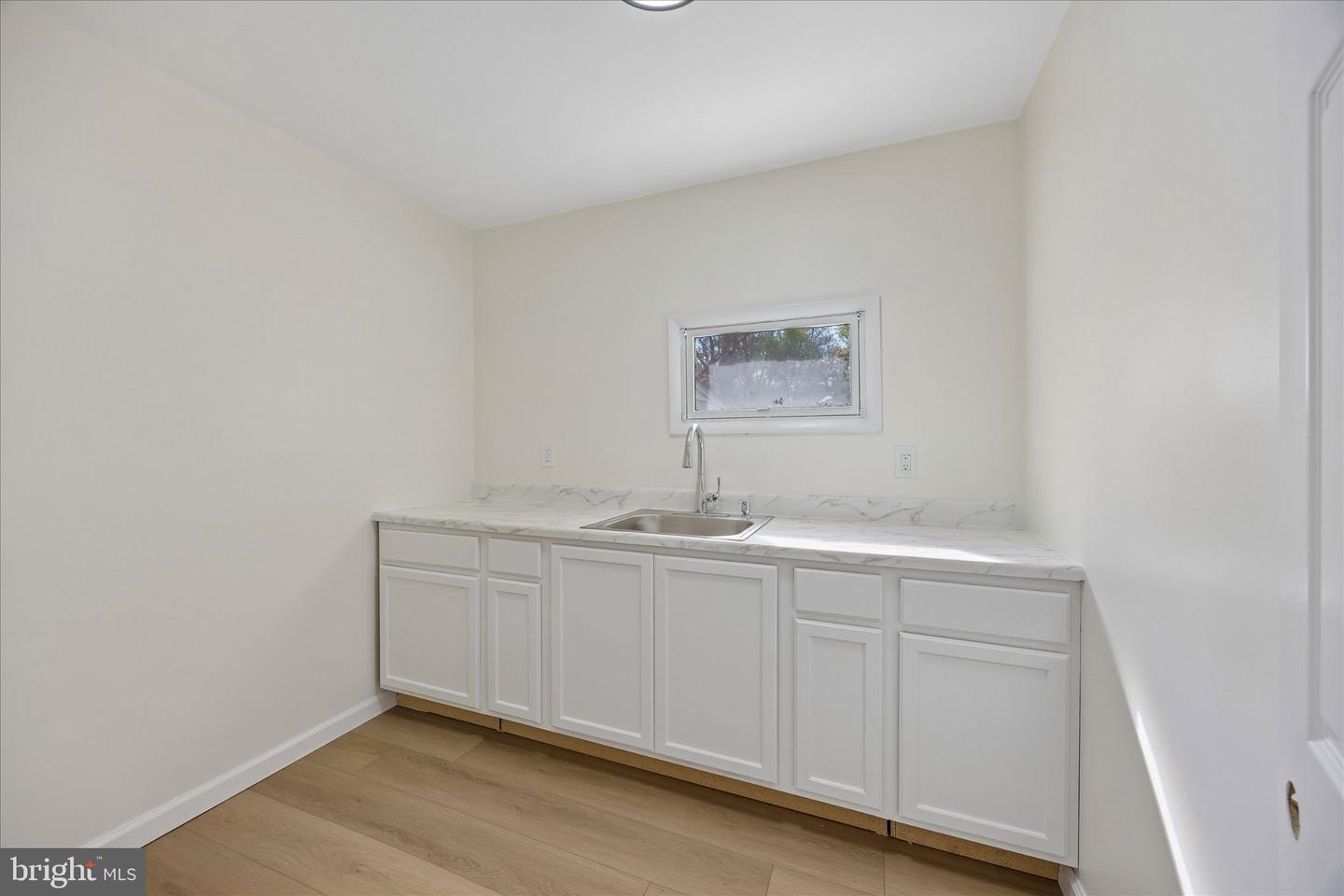 102 Bristol Oxford Valley Rd Property Photo 24
