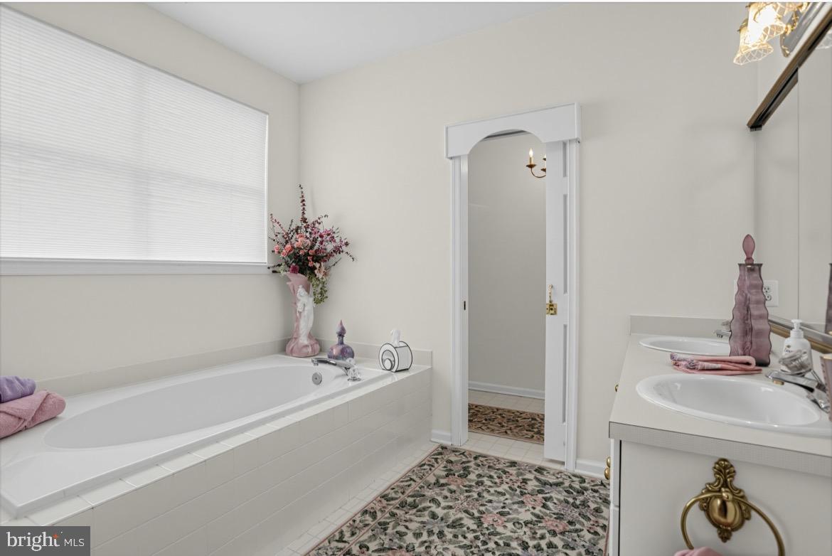 1406 Bentley Dr Property Photo 21