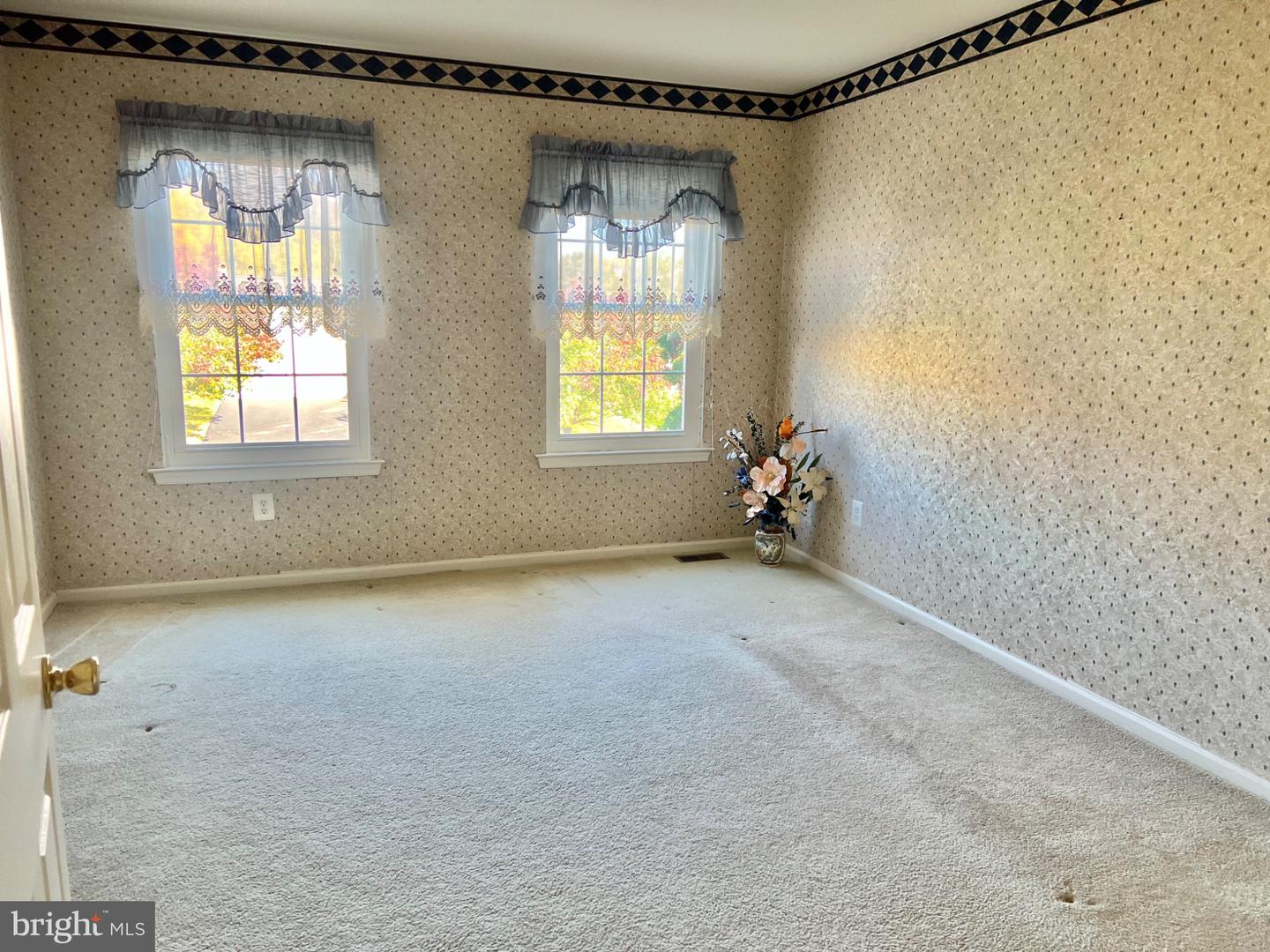 1406 Bentley Dr Property Photo 27