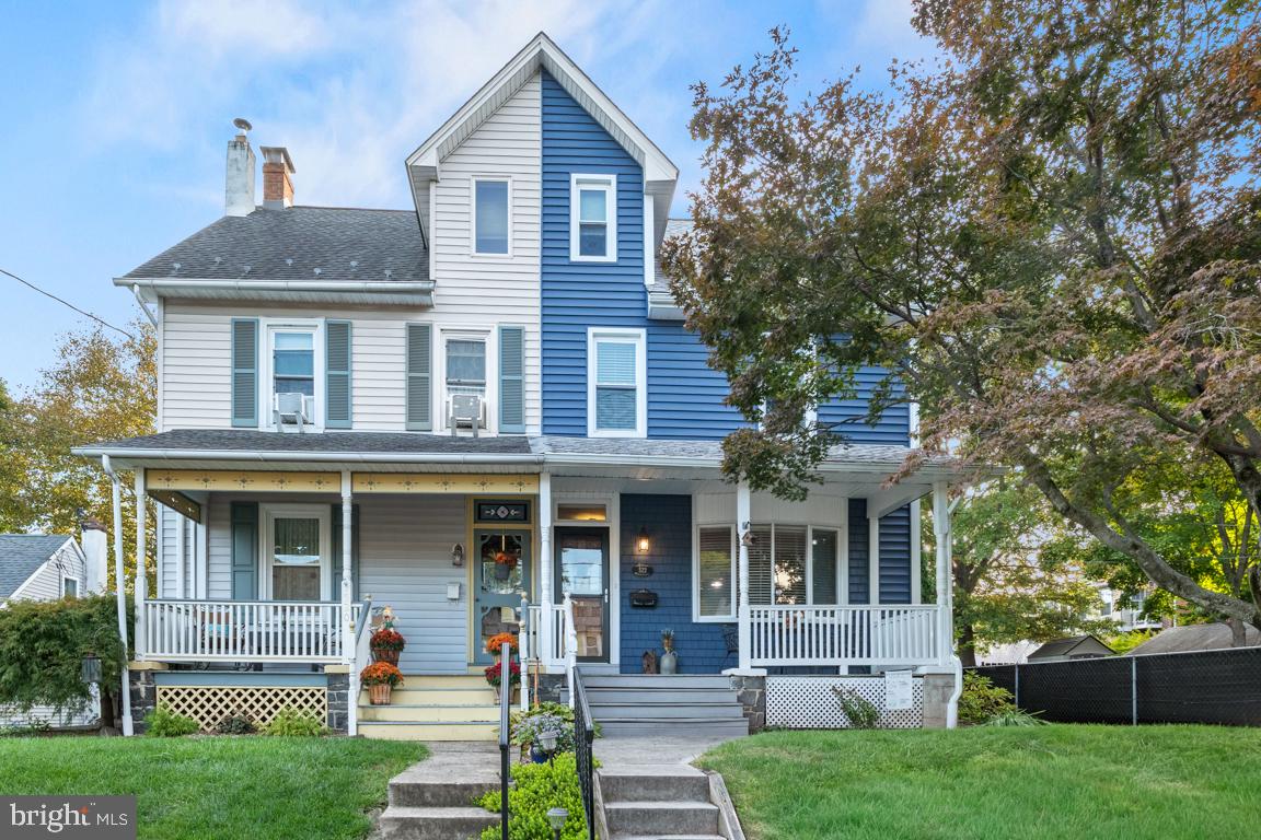 522 VINE ST Property Photo 1