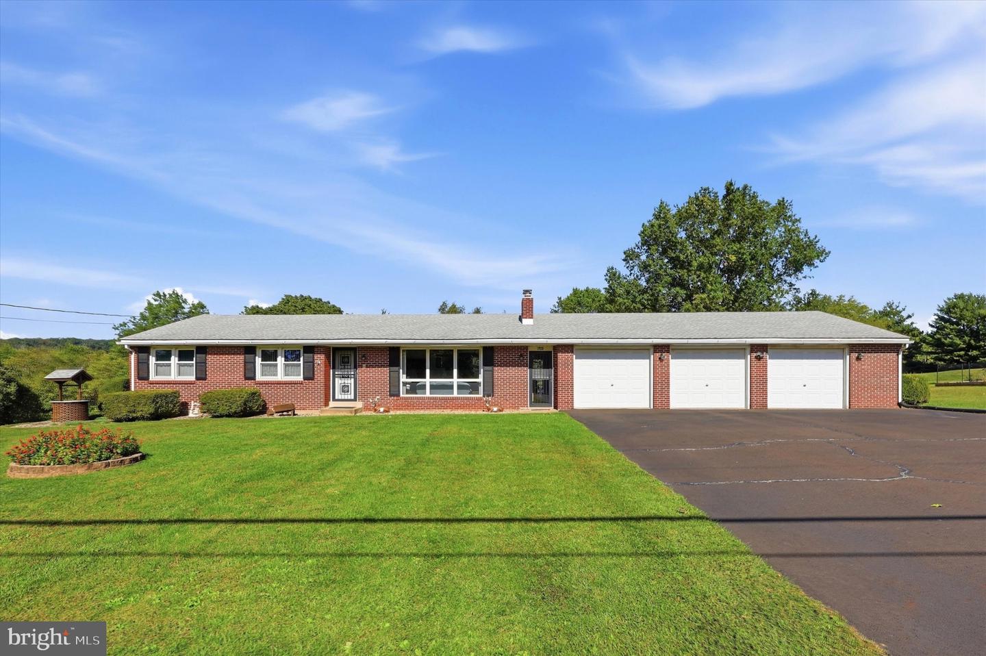 2120 Branch Rd Property Photo 1