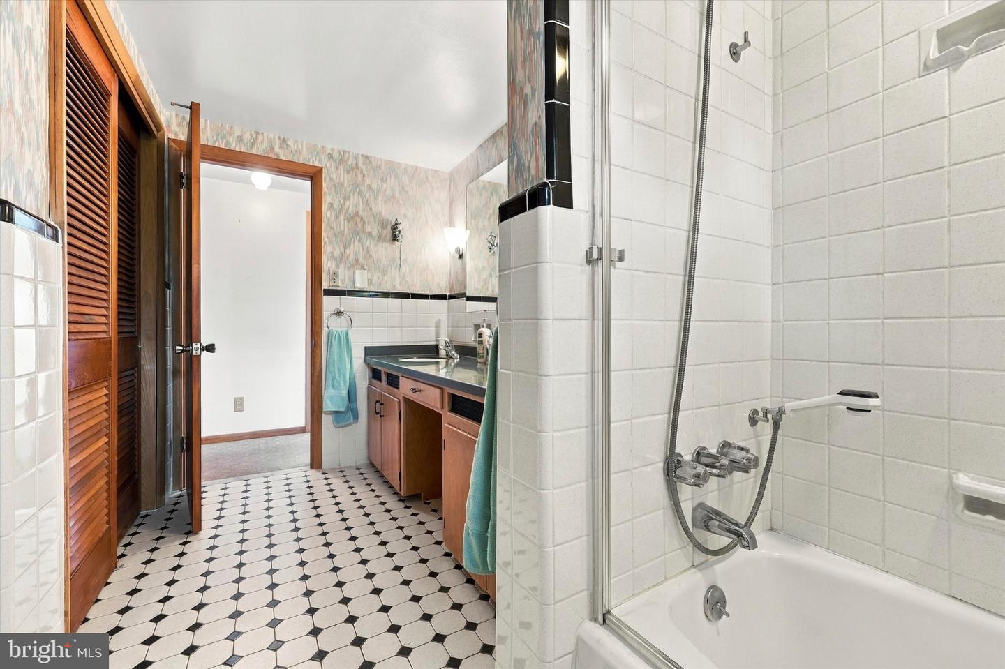 2120 Branch Rd Property Photo 17