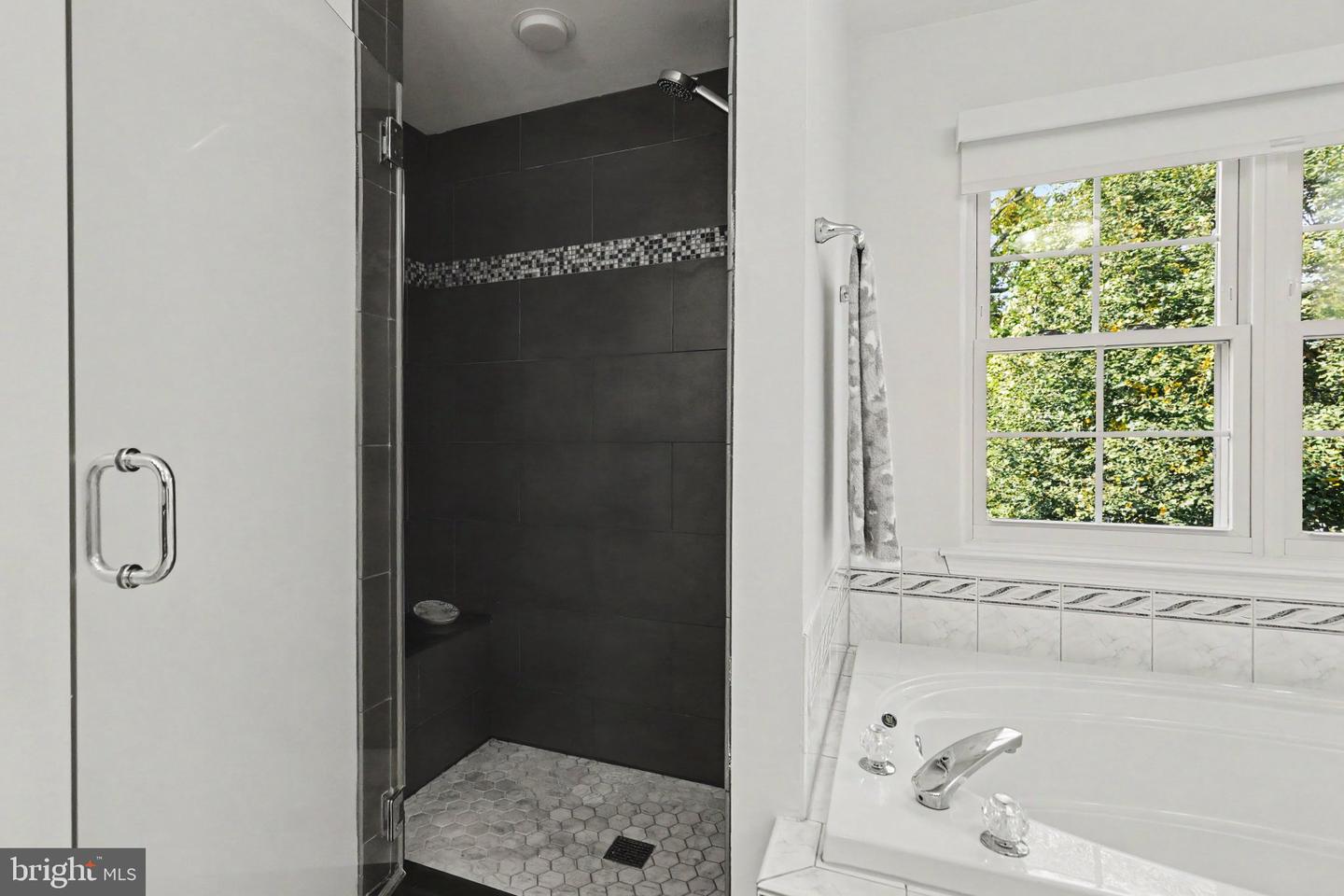 515 Windmere Way Property Photo 27