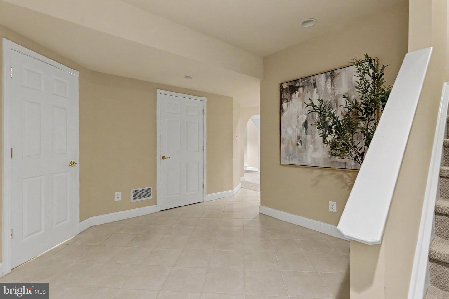 515 Windmere Way Property Photo 28