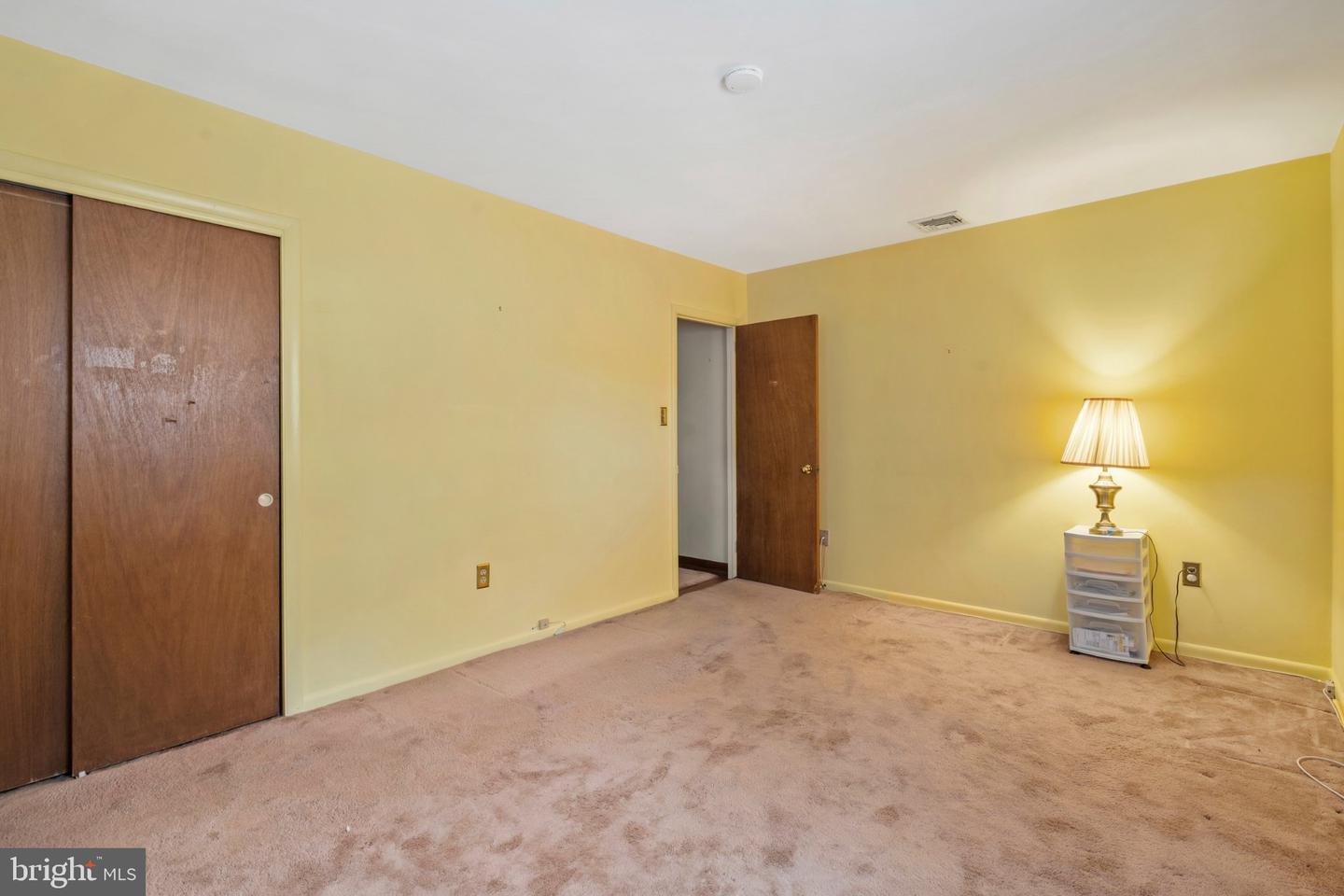 424 Long Ave Property Photo 26