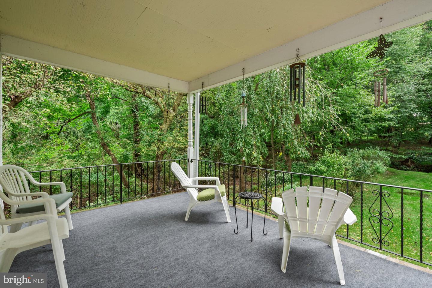 424 Long Ave Property Photo 32