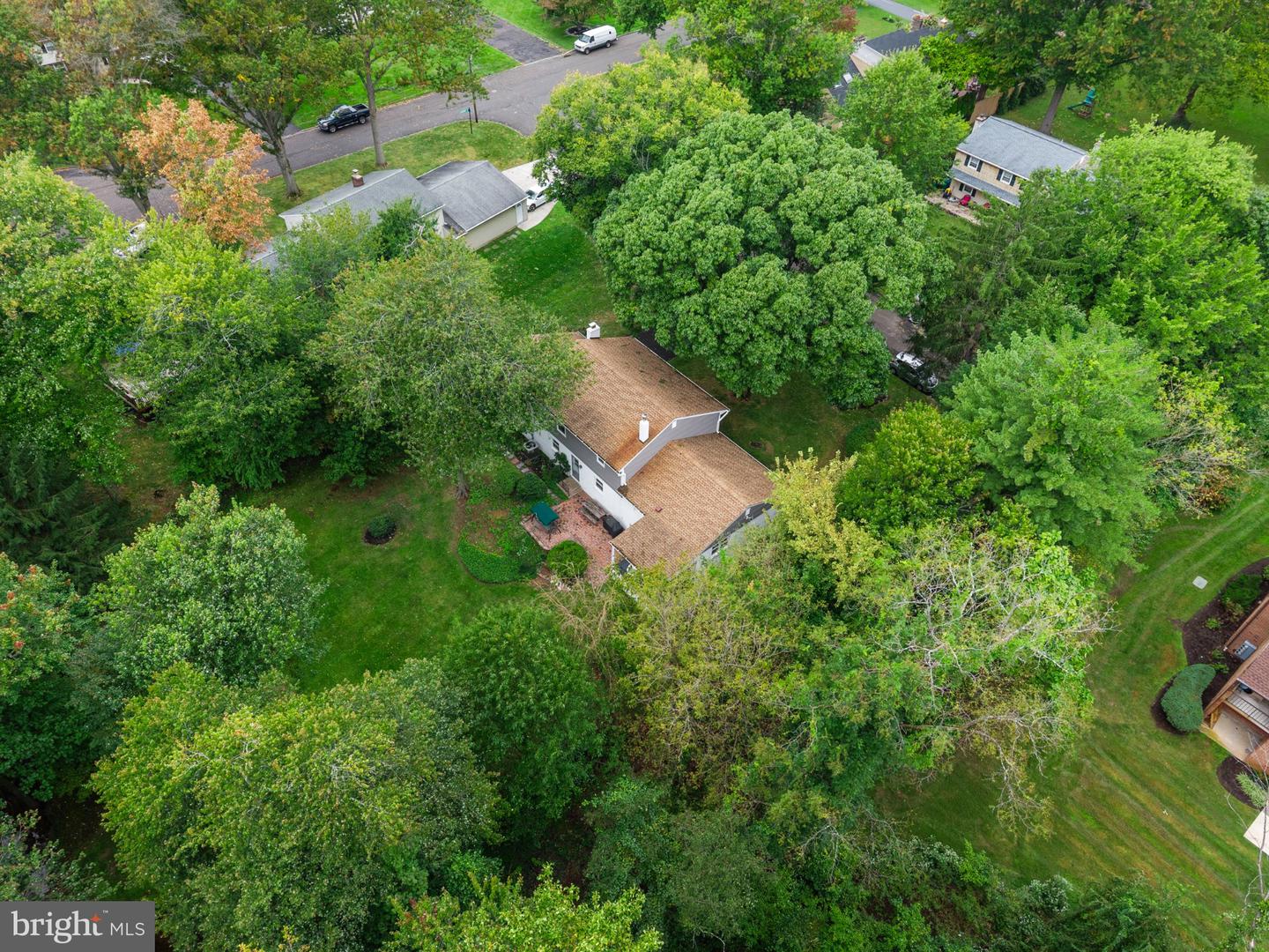 424 Long Ave Property Photo 43