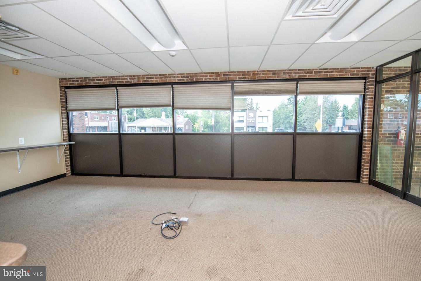 325 Bustleton Pike Property Photo 17