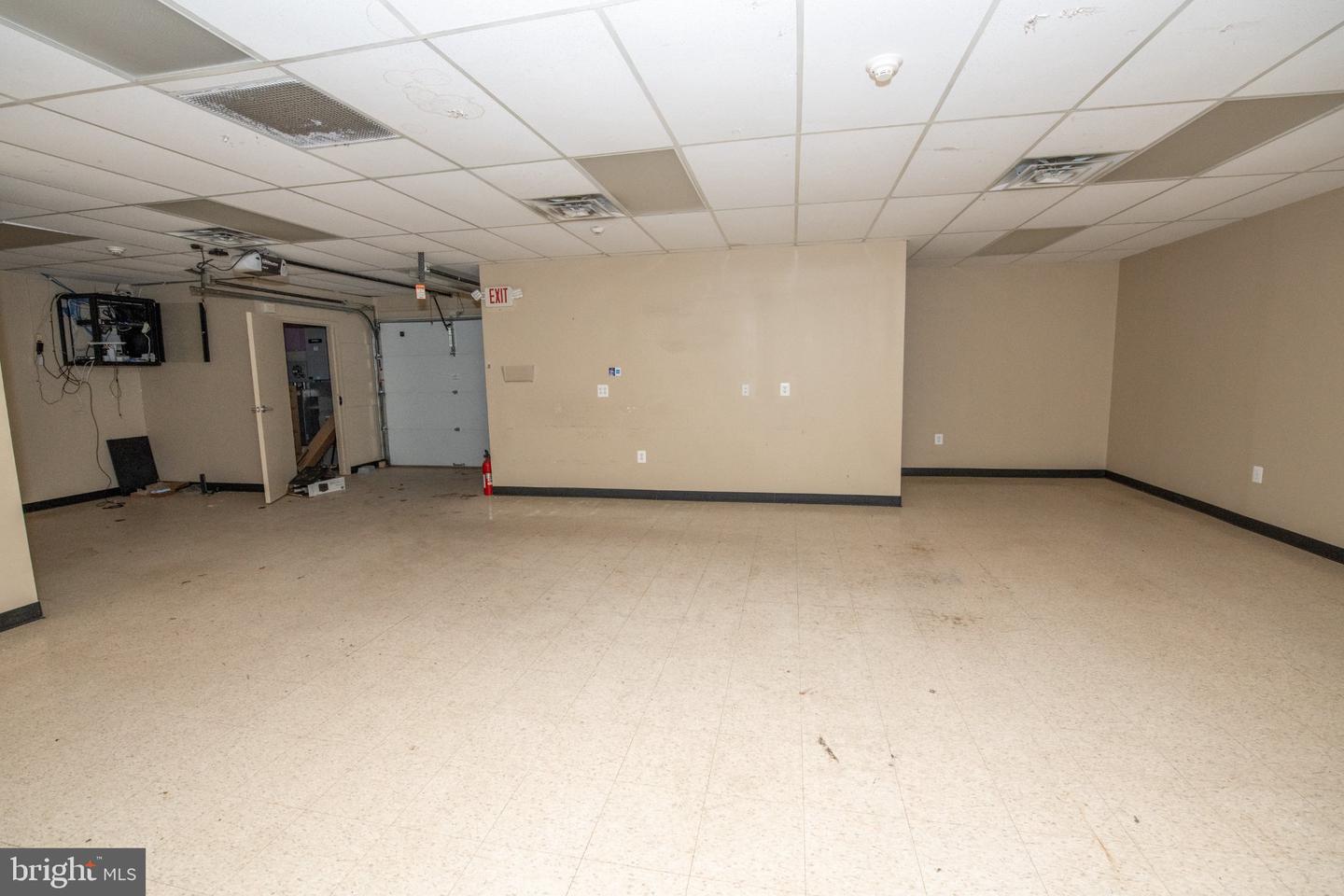 325 Bustleton Pike Property Photo 20
