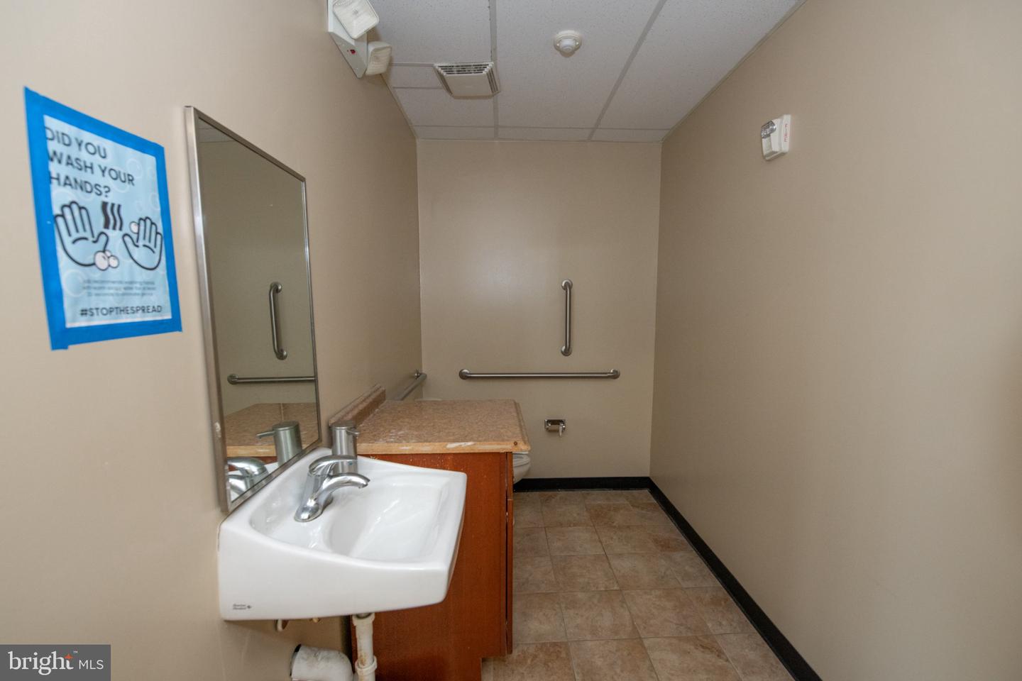325 Bustleton Pike Property Photo 26