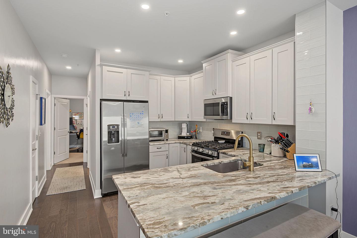 134 Fleet Ct #a Property Photo 13