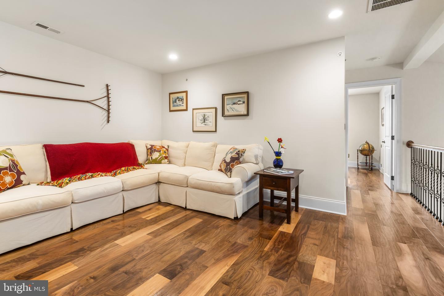 4211 Spalding Dr Property Photo 32