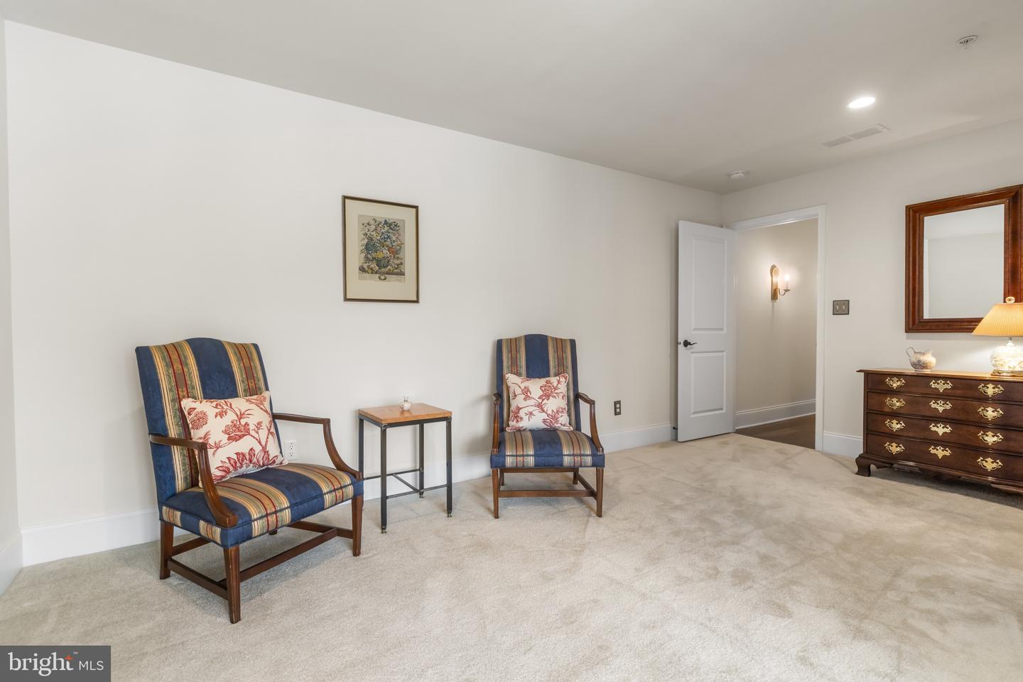 4211 Spalding Dr Property Photo 35