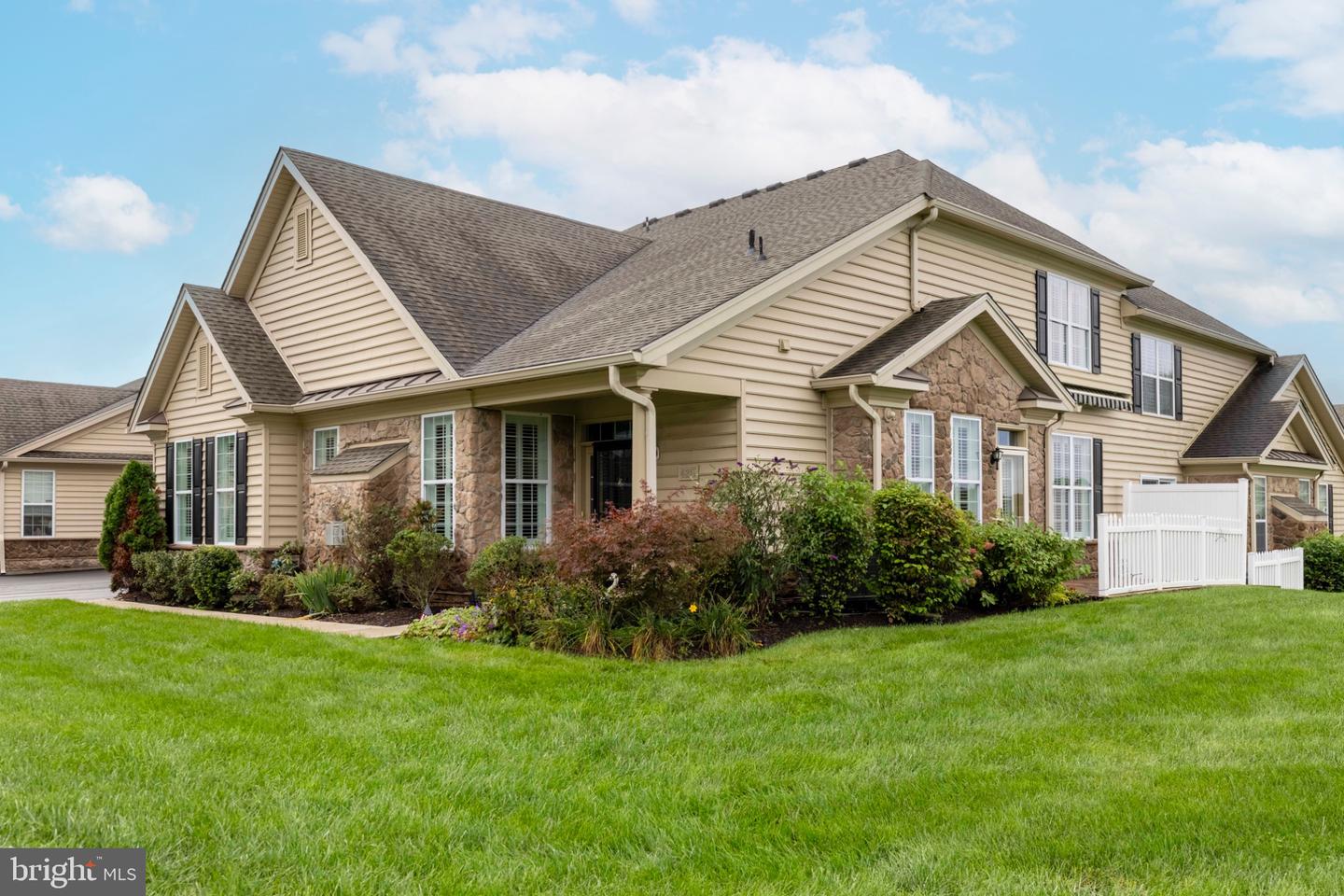 4211 Spalding Dr Property Photo 43