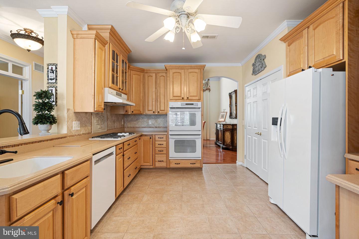 933 Laurens Ln Property Photo 11