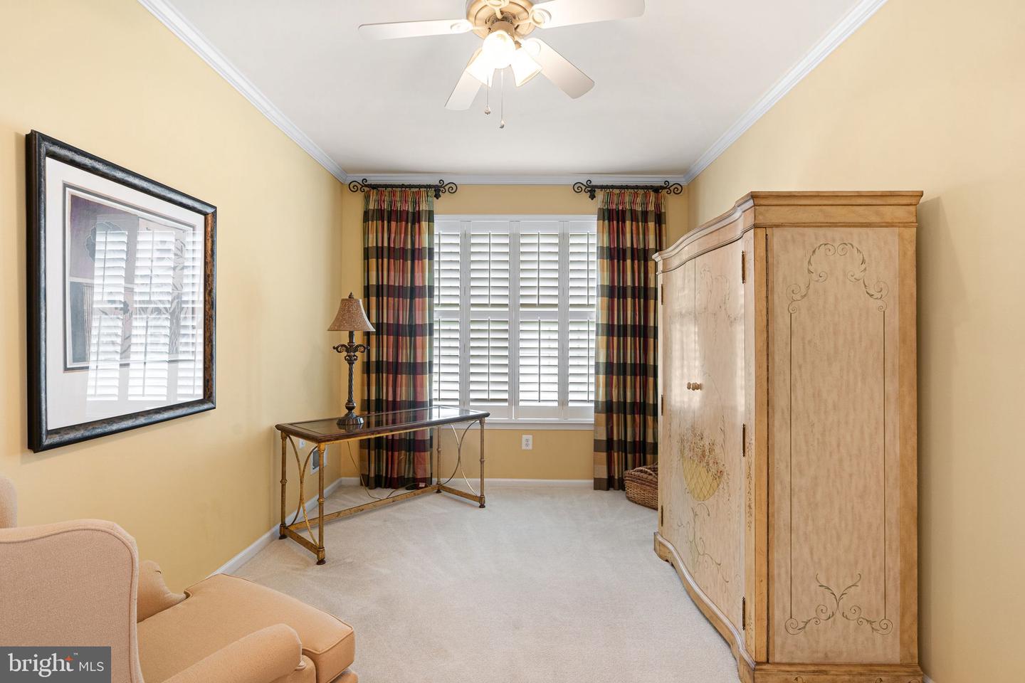 933 Laurens Ln Property Photo 20
