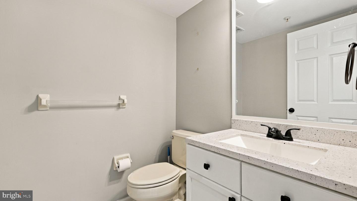 208 Monarch Ct #294 Property Photo 20