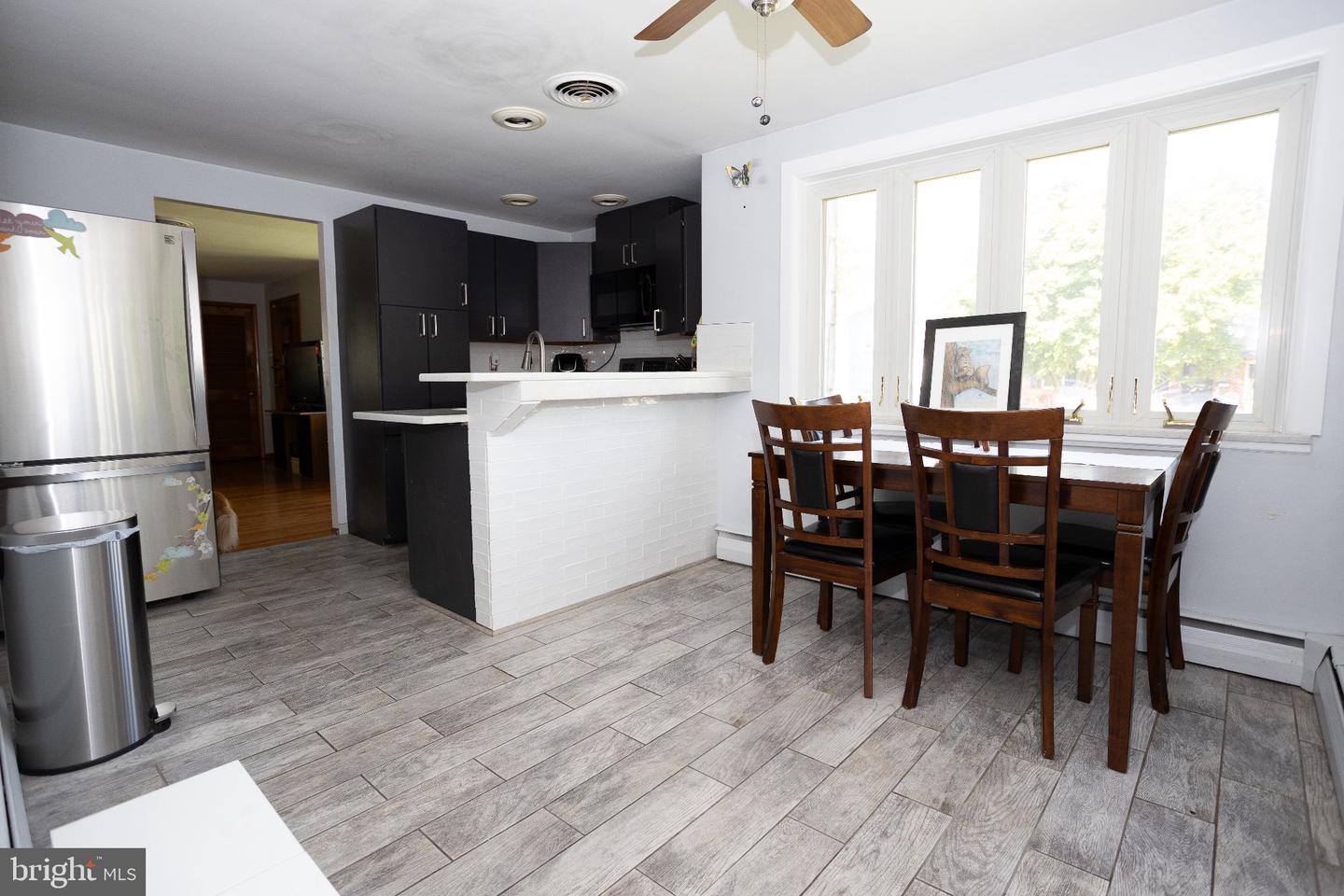 1209 Highland Ave Property Photo 6