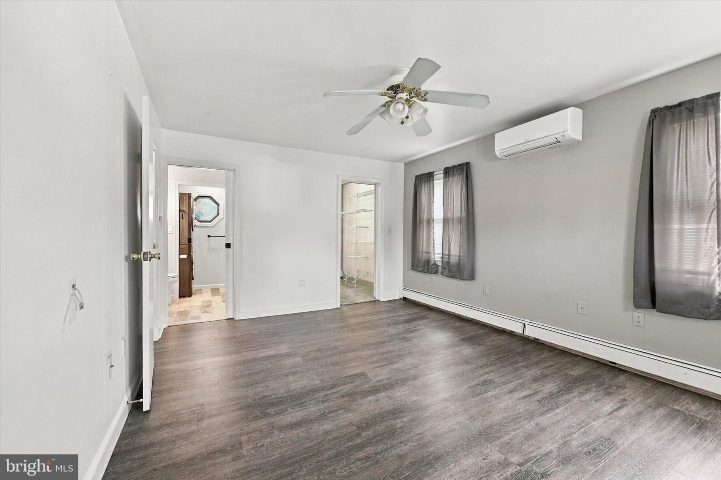 10 East Ln Property Photo 8
