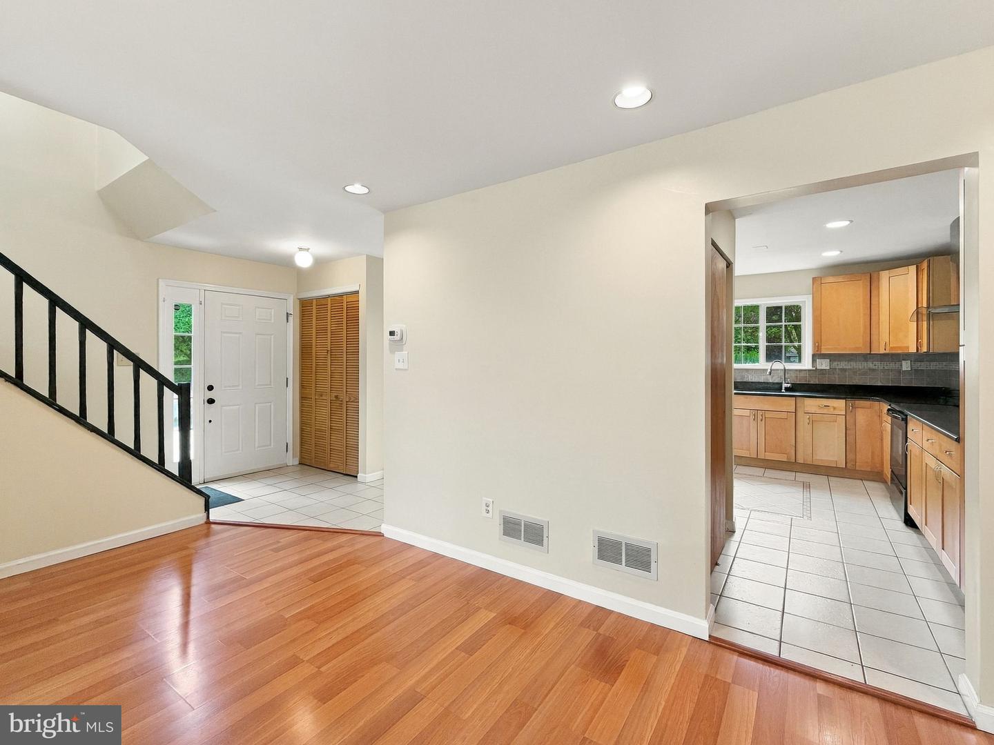 306 Ward Ct Property Photo 15