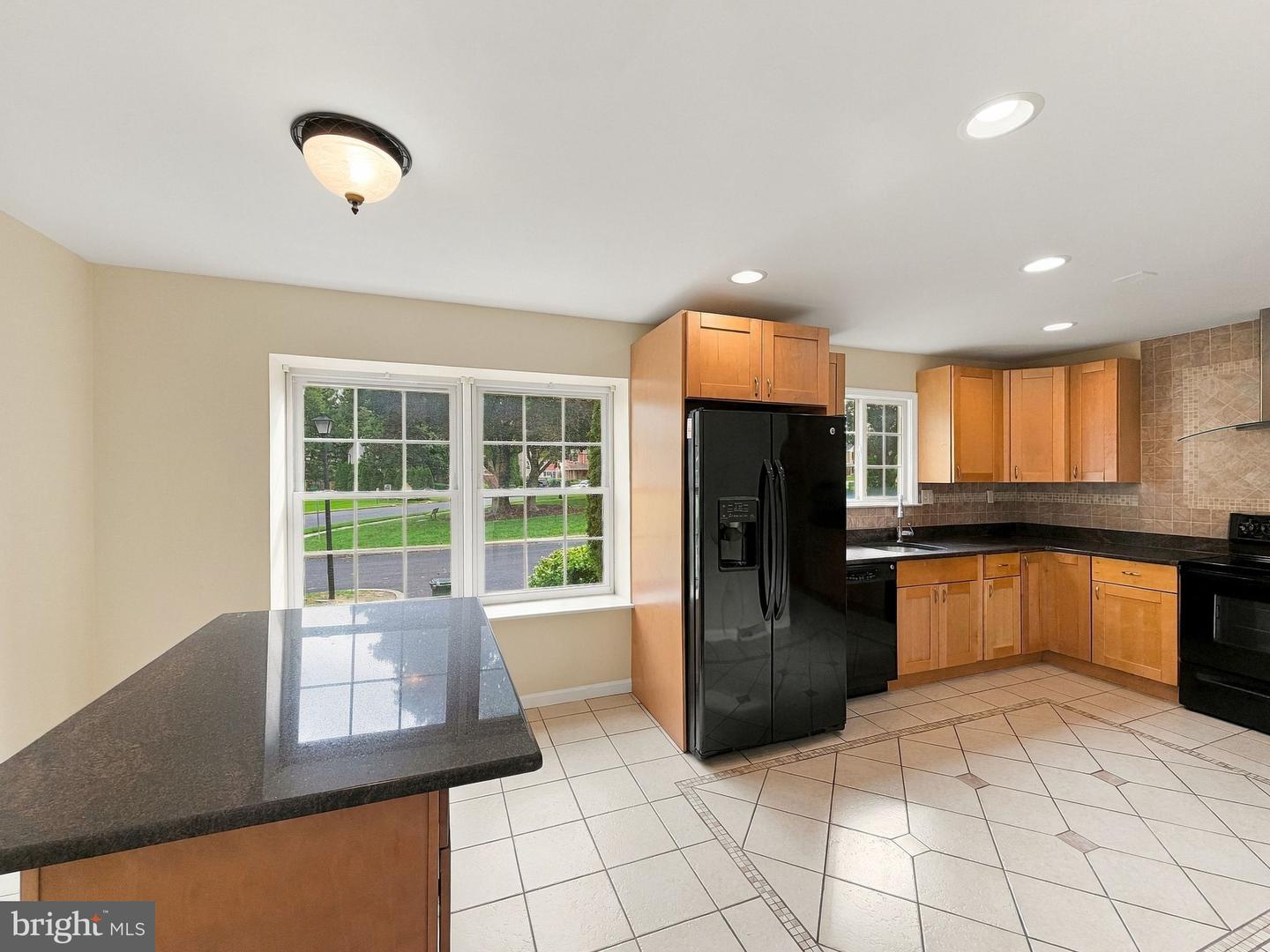 306 Ward Ct Property Photo 18