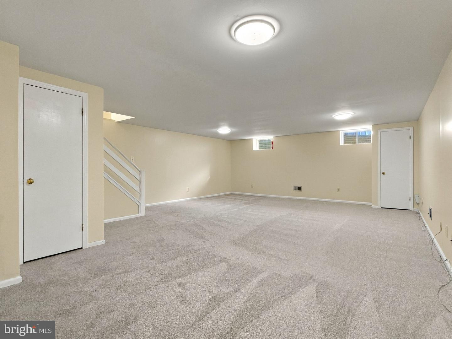 306 Ward Ct Property Photo 38