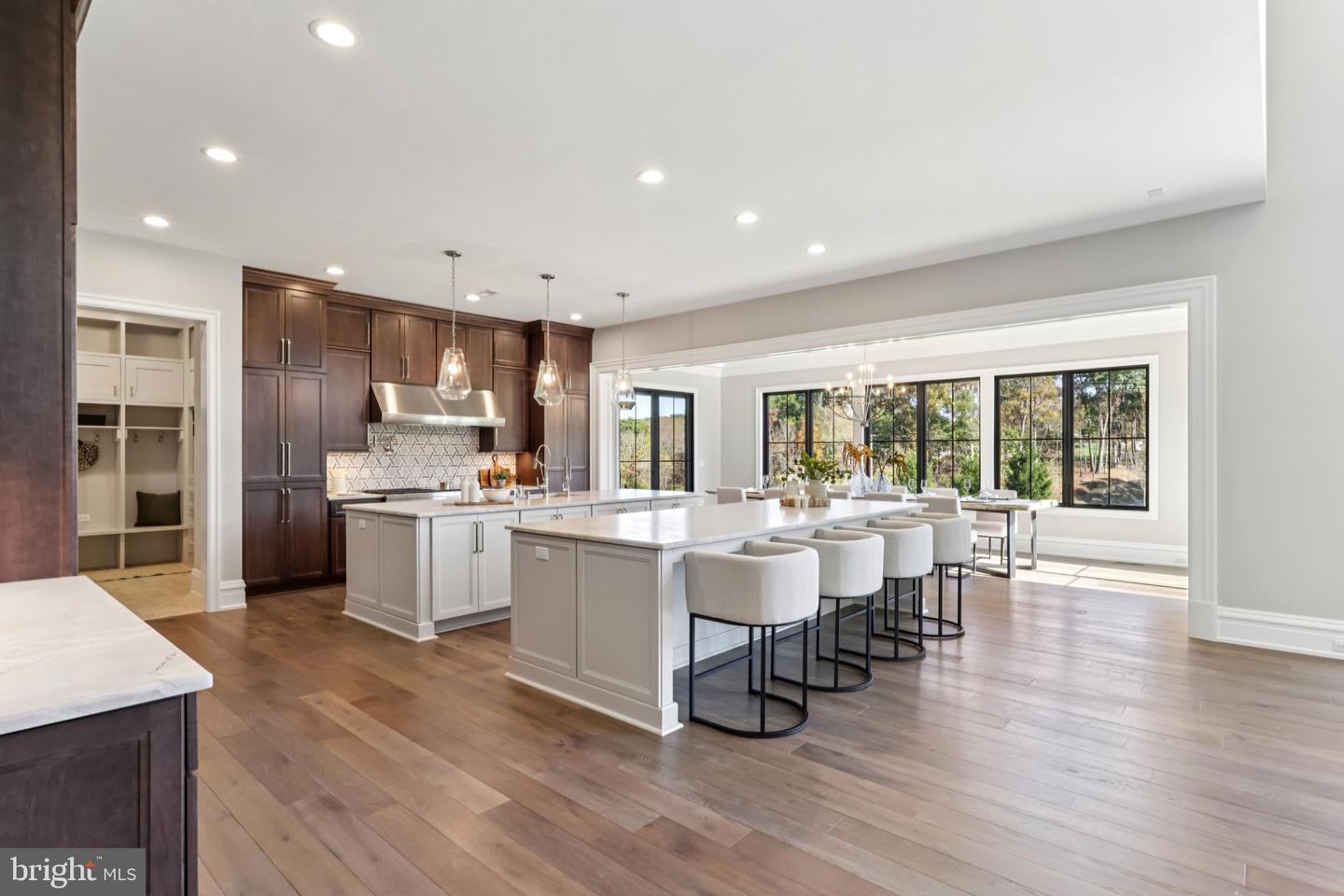 3 Wickerly Ln #d1d Property Photo 7