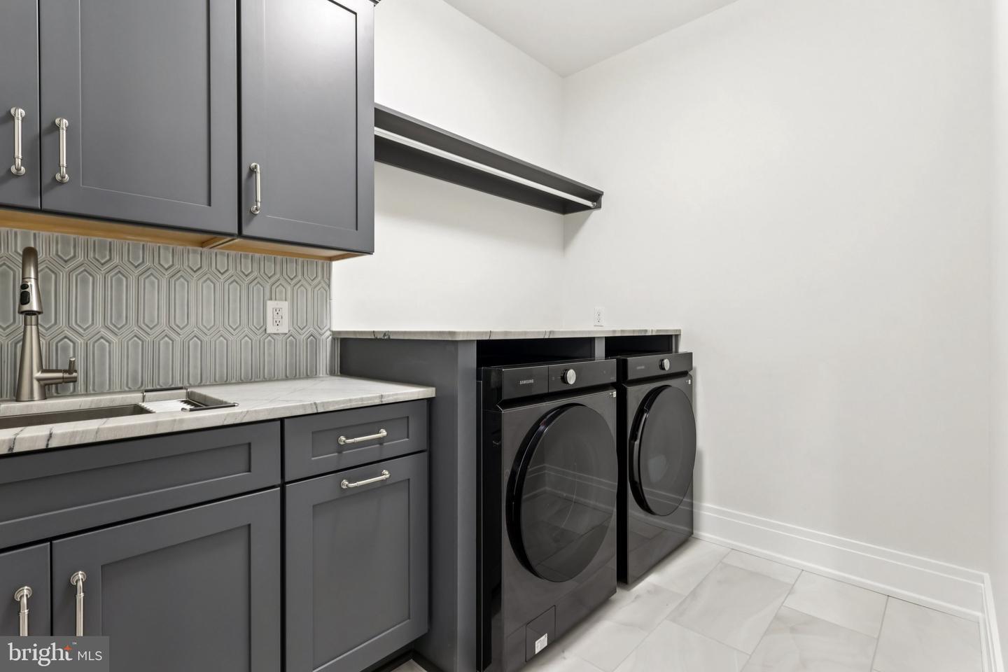 3 Wickerly Ln #d1d Property Photo 28