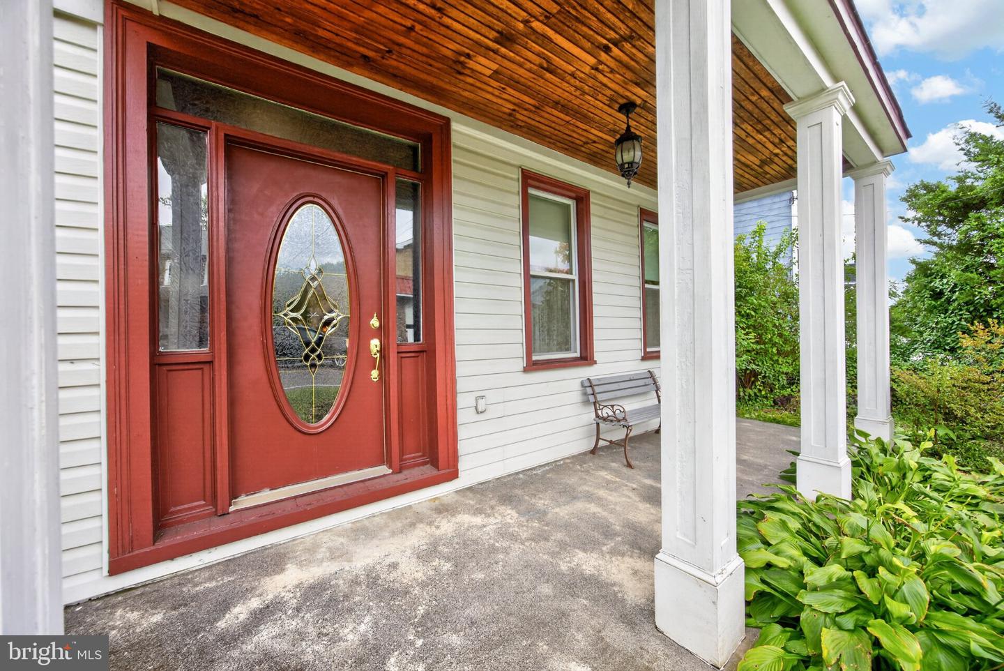 16 Hilltown Pike Property Photo 3