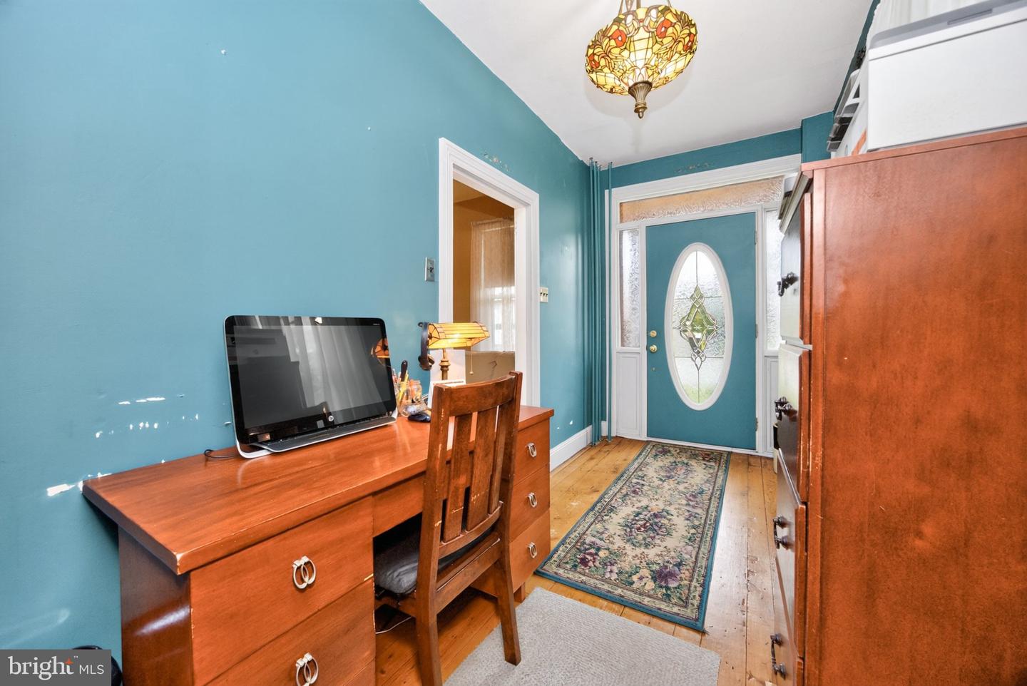 16 Hilltown Pike Property Photo 5